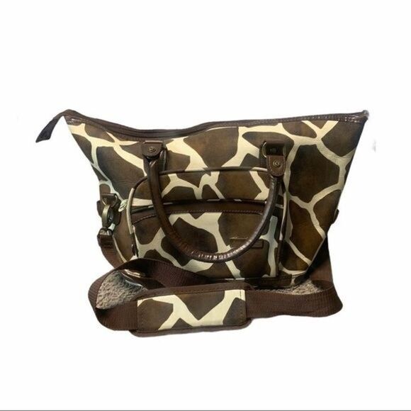 Isabella’s Journey Giraffe Print Weekender Bag - Picture 3 of 10